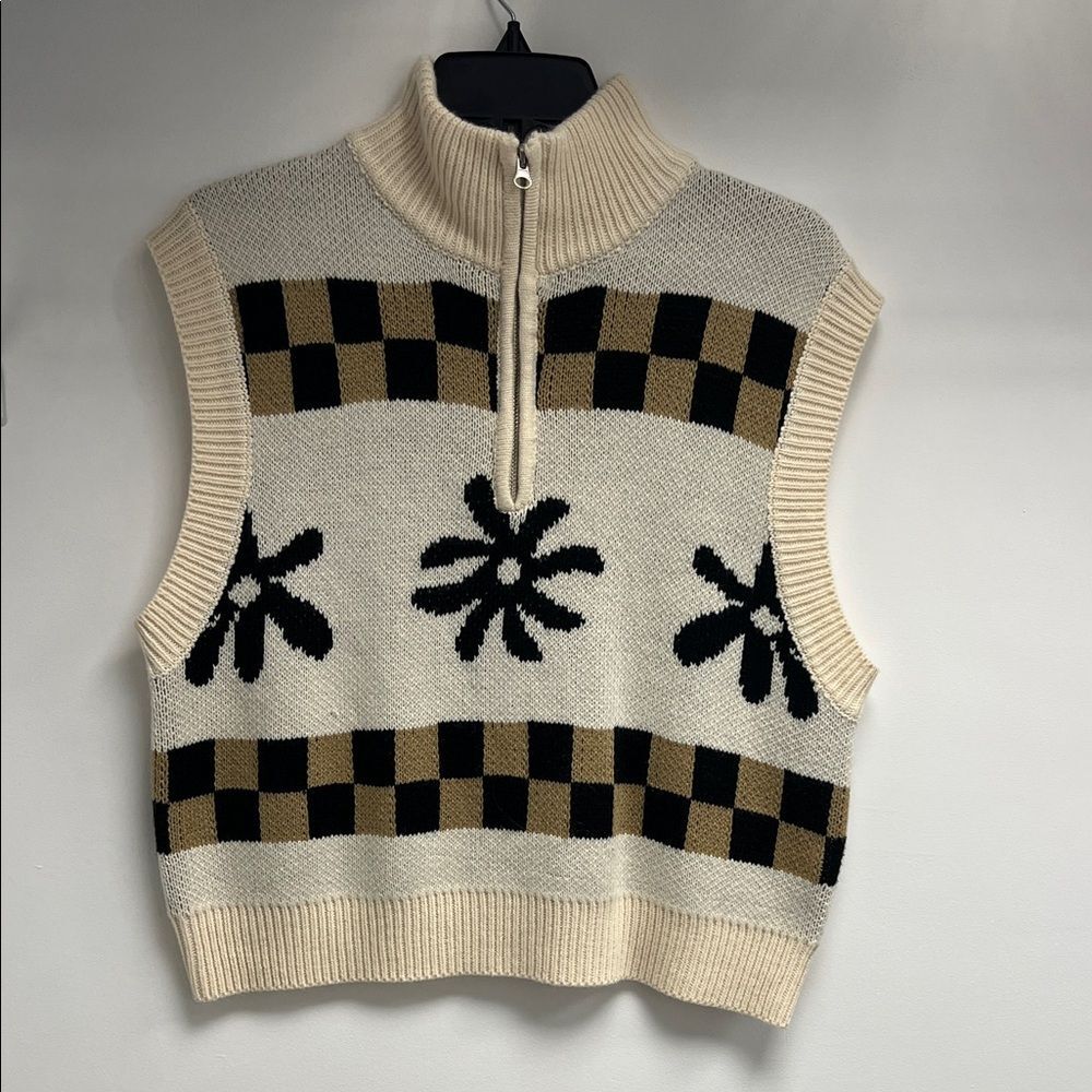 Chic Beige and Black Women's Turtleneck Sweater Vest